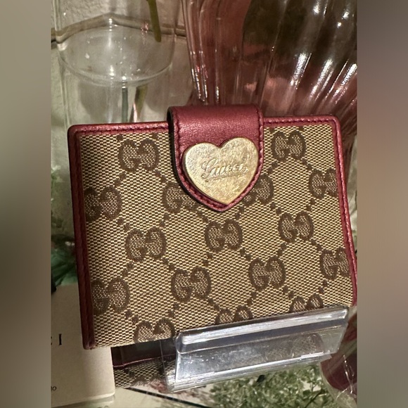 Gucci heart snap French wallet with metalic monogram bifold card wallet with box - Picture 13 of 14